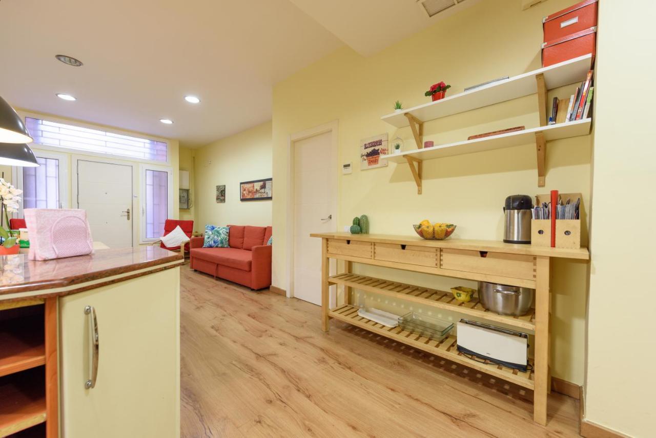 Ramblasrentals Chic & Spacious Flat Pool Table 15m Ramblas - Parking - Wifi Appartement *